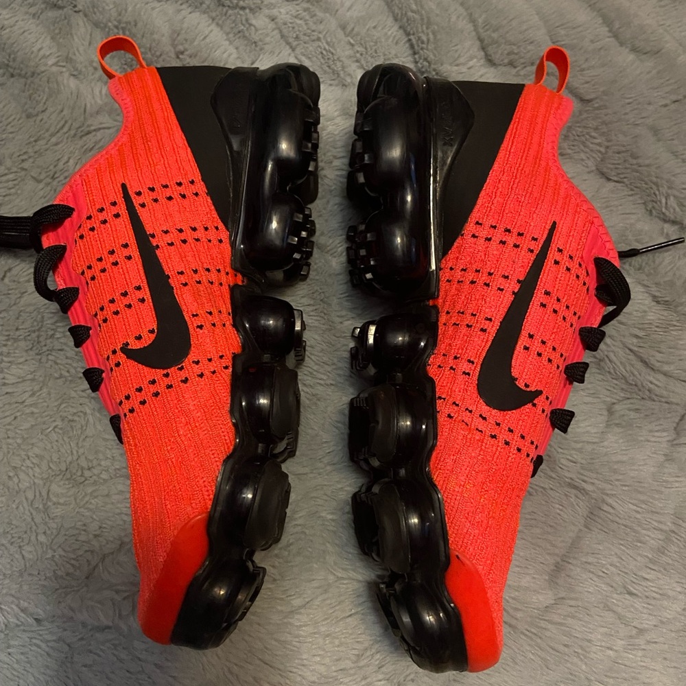 Nike Air Vapormax flyknit 3 Flash Crimson/Black